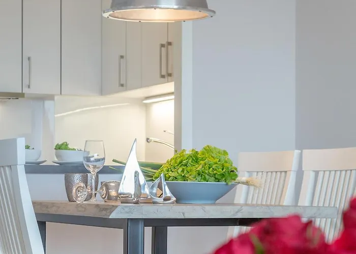 Moewennest In Der Strandstrasse